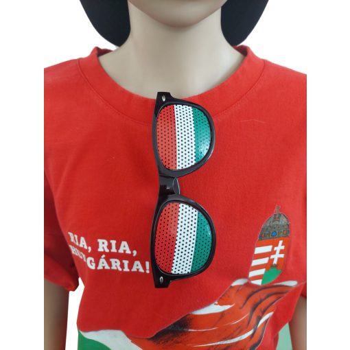 Magyar nemzeti színű szurkolói szemüveg
